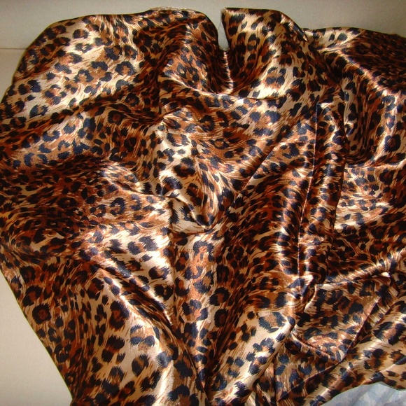 Leopard Print Satin-Like Fabric 3 Yards/54 Inches Wide - Picture 2 of 5